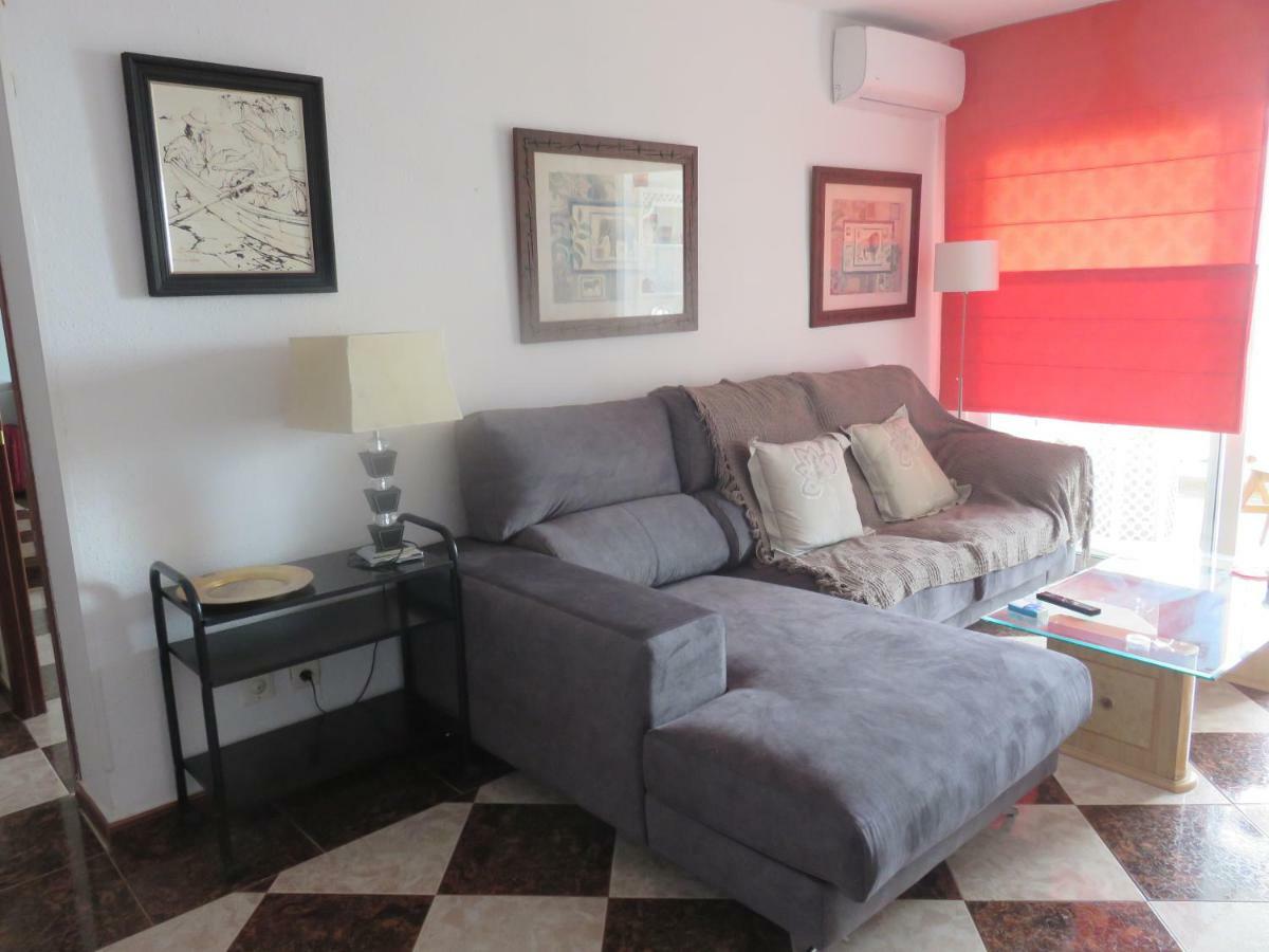 Apartamento Carihuela Playa Lägenhet Torremolinos Exteriör bild