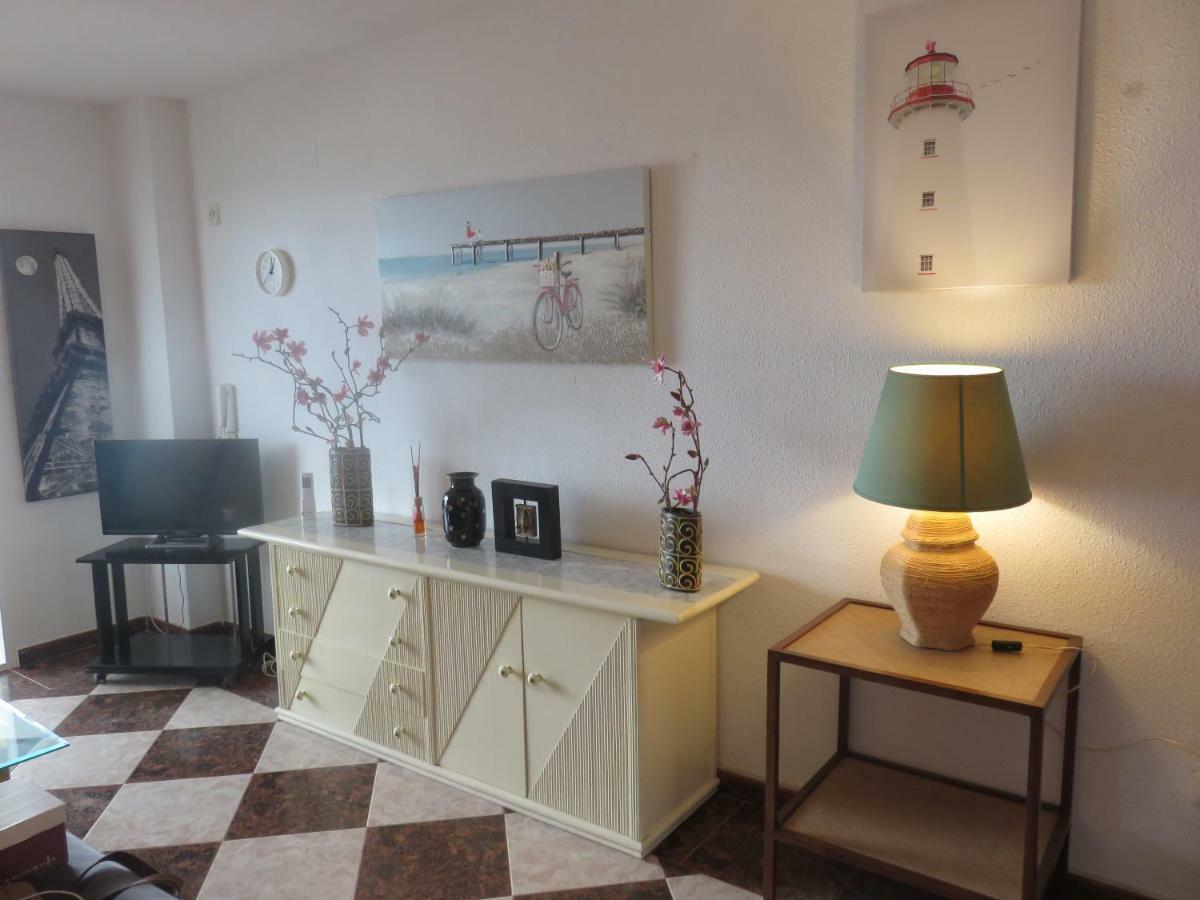 Apartamento Carihuela Playa Lägenhet Torremolinos Exteriör bild