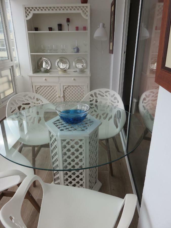 Apartamento Carihuela Playa Lägenhet Torremolinos Exteriör bild