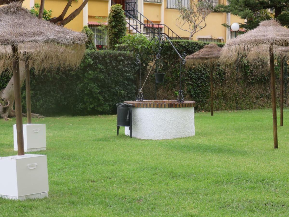 Apartamento Carihuela Playa Lägenhet Torremolinos Exteriör bild