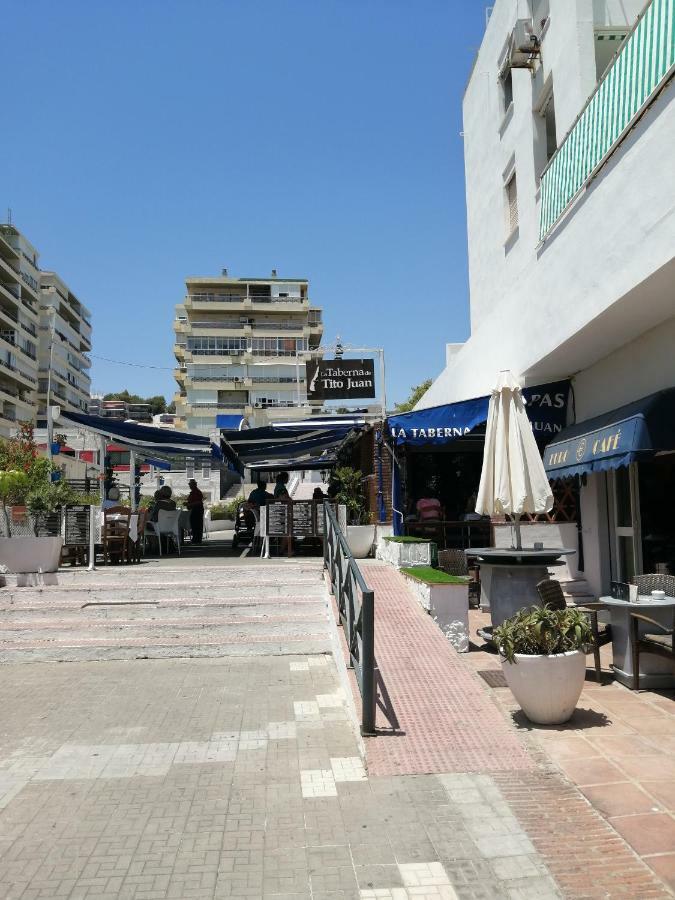 Apartamento Carihuela Playa Lägenhet Torremolinos Exteriör bild