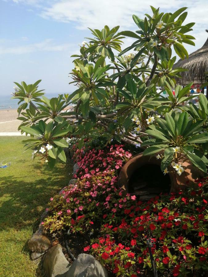 Apartamento Carihuela Playa Lägenhet Torremolinos Exteriör bild
