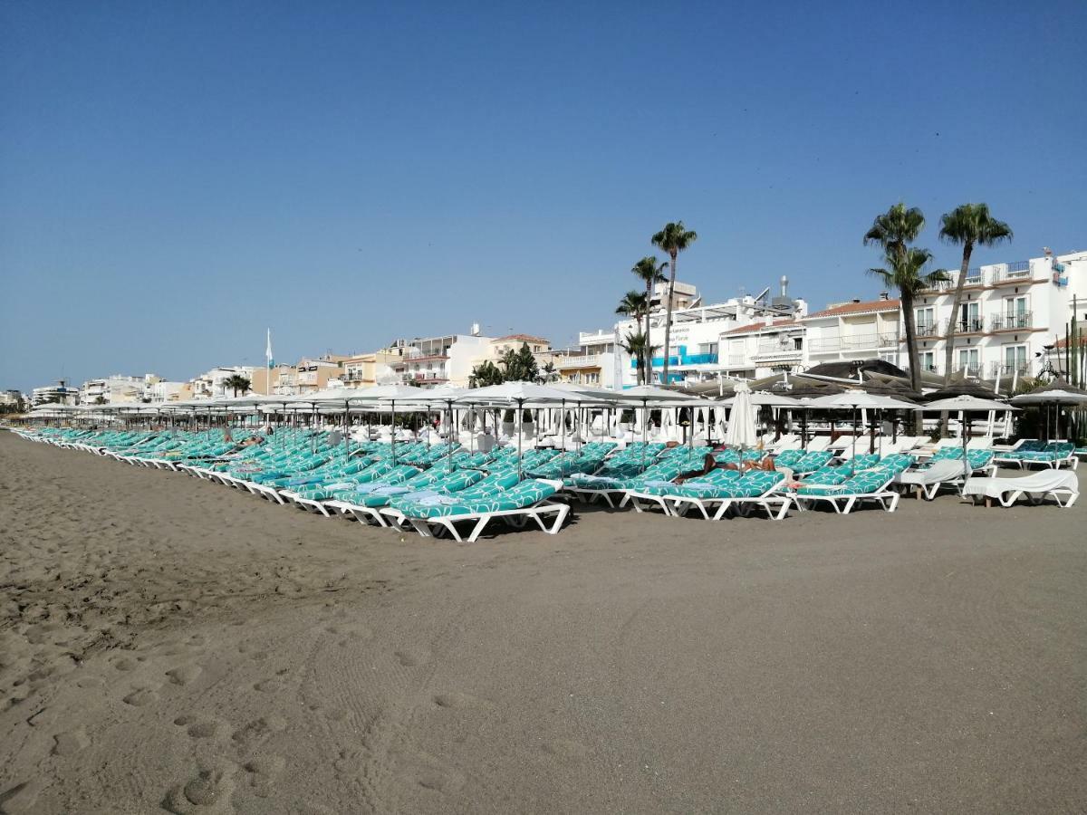Apartamento Carihuela Playa Lägenhet Torremolinos Exteriör bild